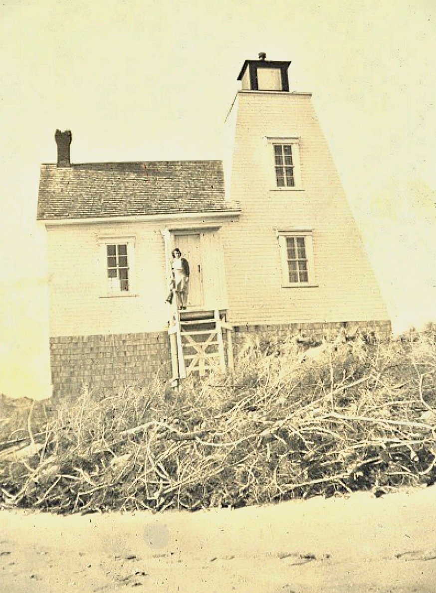 Mom Lighthouse1940